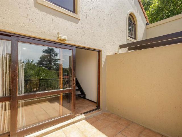 Apartment for sale in Vosloorus, Gauteng