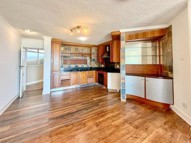 Apartment for sale in Nelson Mandela Bay Ward 18, Nelson Mandela Bay Metropolitan Municipality