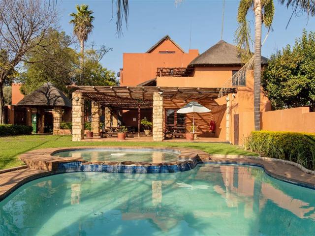 Apartment for sale in Vosloorus, Gauteng