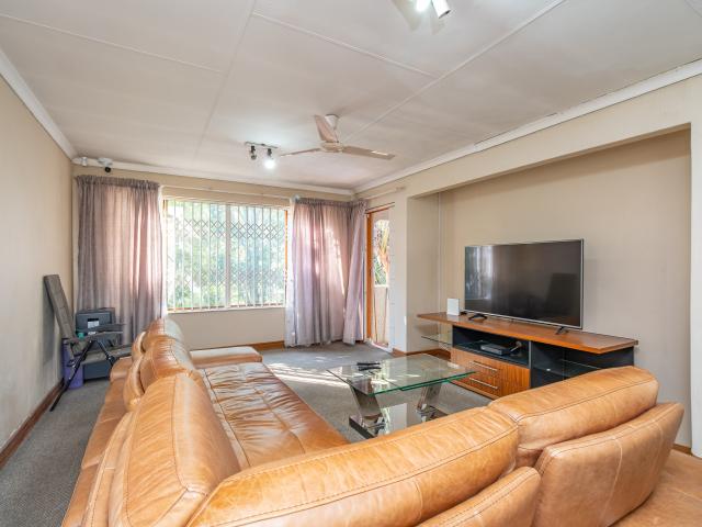 Apartment for sale in Alexandra, Gauteng
