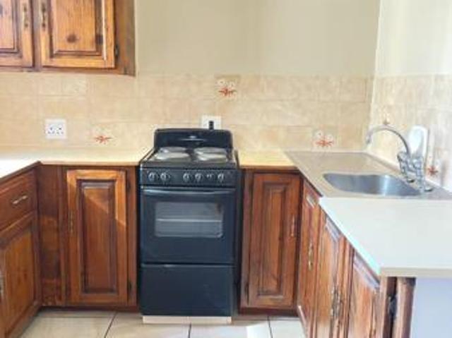 Apartment for rent in Waterkloof, Gauteng