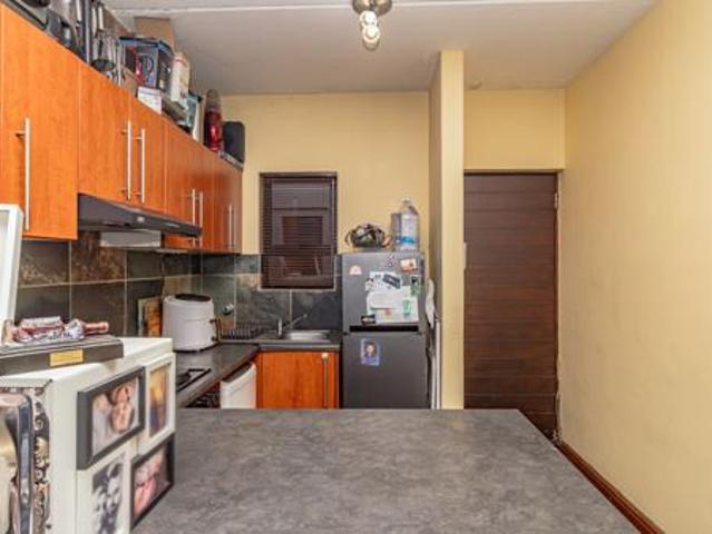 Apartment for sale in Cape Town, Western Cape