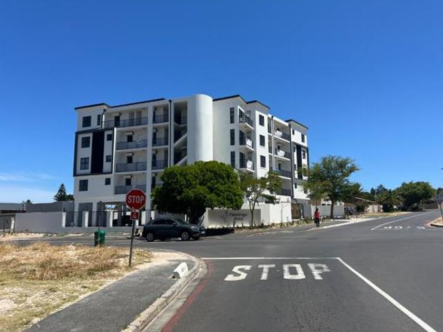 Apartment for sale in Cape Town, Western Cape