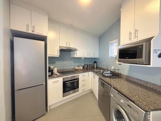 Apartment for sale in Cape Town, Western Cape