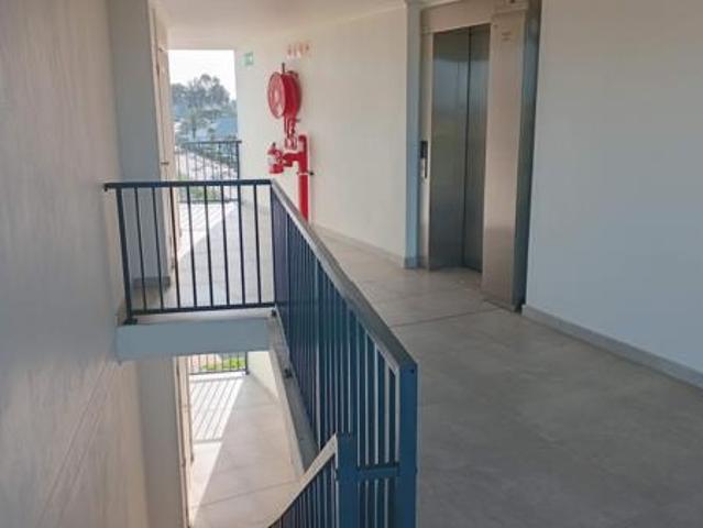Apartment for sale in Cape Town, Western Cape