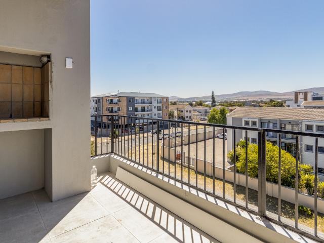 Apartment for sale in Table View, Western Cape