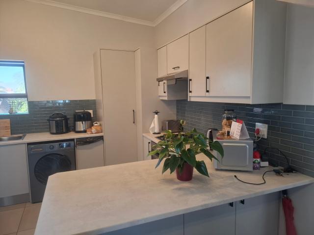 Apartment for rent in Table View, Western Cape