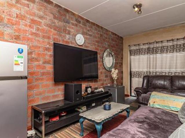 Apartment for sale in Cape Town, Western Cape