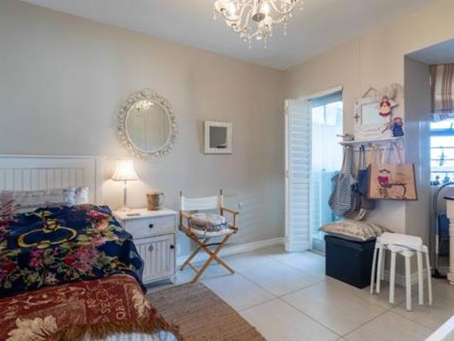 Apartment for sale in Cape Town, Western Cape