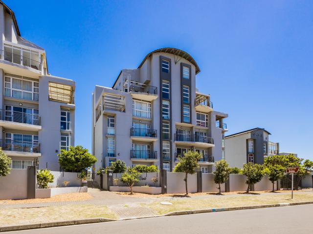 Apartment for sale in Cape Town, Western Cape