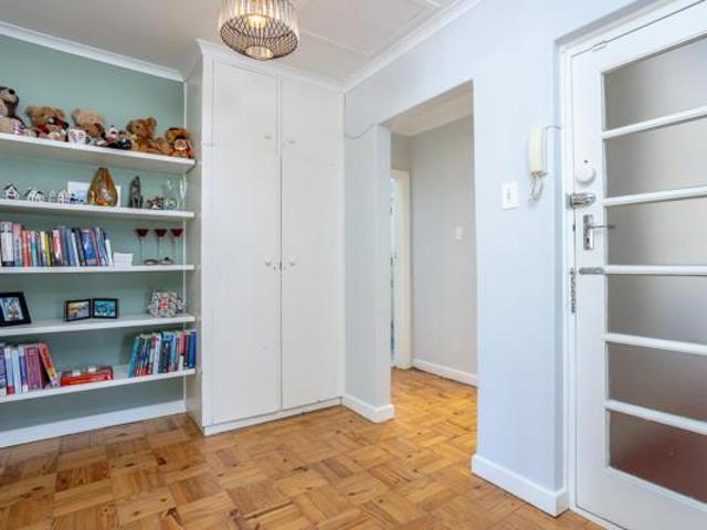 Apartment for sale in Cape Town, Western Cape
