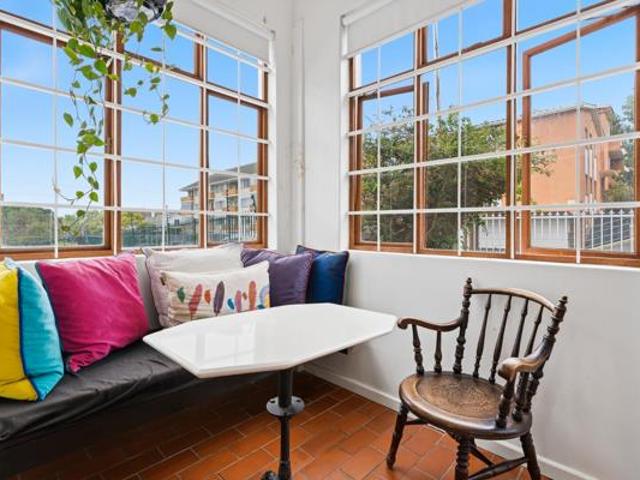 Apartment for sale in Cape Town, Western Cape