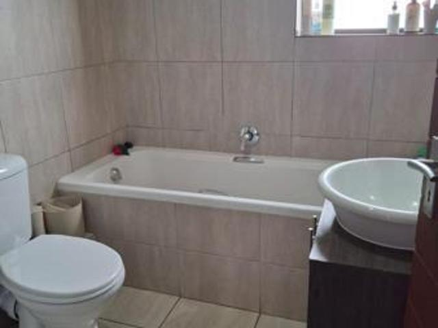 Apartment for rent in Ekurhuleni, Gauteng