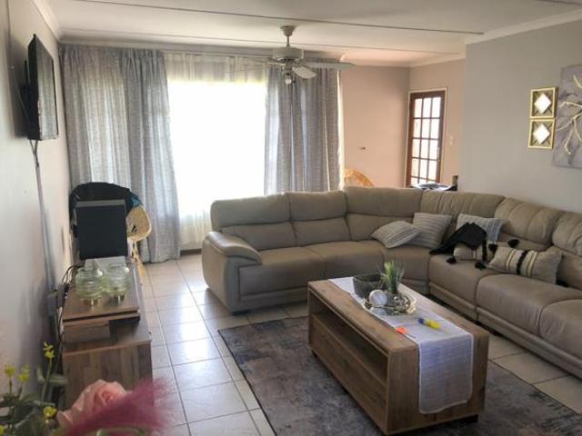 Apartment for sale in Thaba Nchu, Free State