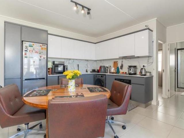 Apartment for rent in Cape Town, City of Cape Town