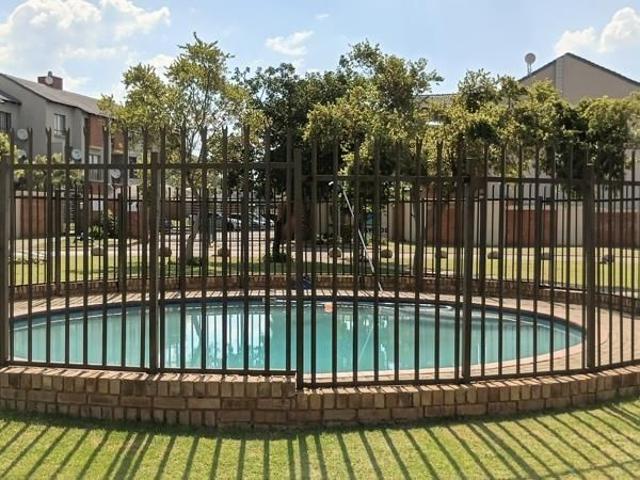 Apartment for rent in Akasia, Gauteng