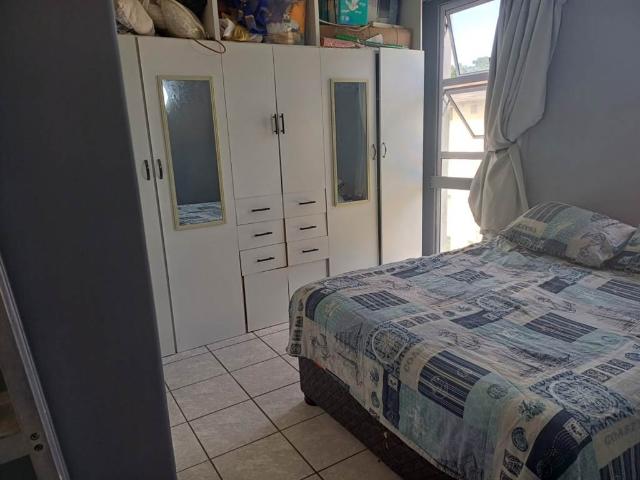 Apartment for sale in Seaview, Kwazulu-natal