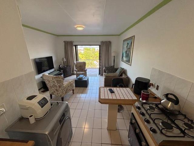 Apartment for rent in Seaview, Kwazulu-natal