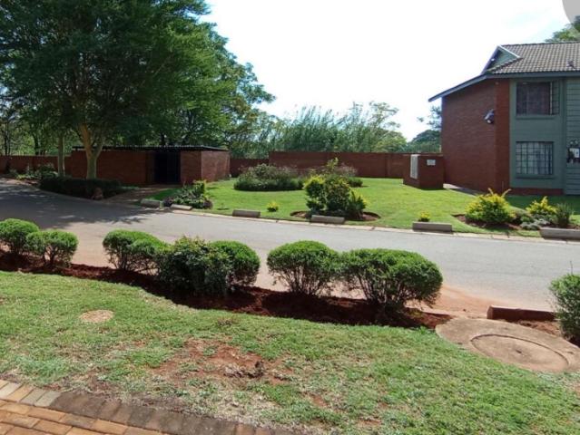 Apartment for sale in Akasia, Gauteng