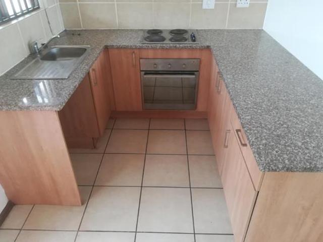 Apartment for rent in Waterkloof, Gauteng