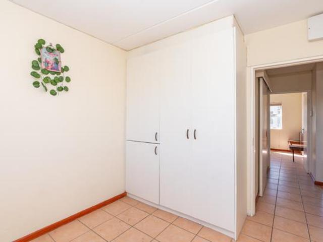 Apartment for sale in Cape Town, Western Cape