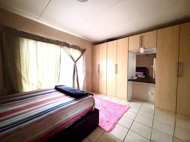 Apartment for sale in Sedibeng, Gauteng
