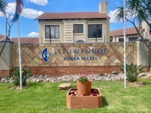 Apartment for sale in Waterkloof, Gauteng