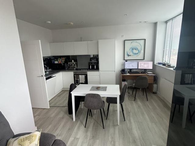 Apartment for rent in Upperton, Eastbourne