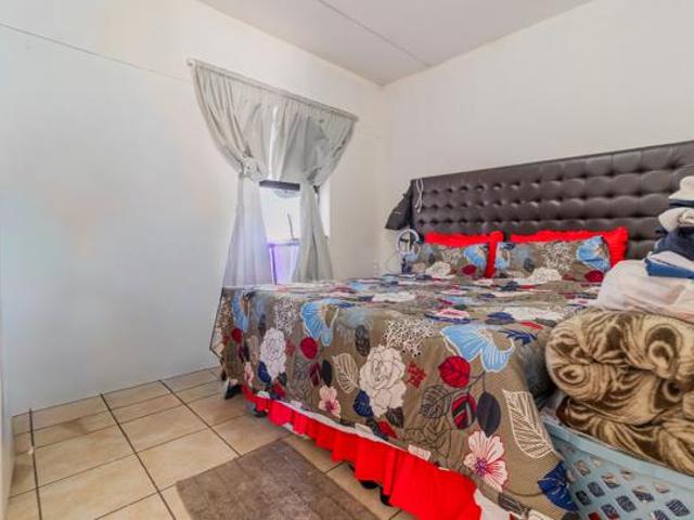 Apartment for sale in Cape Town, Western Cape