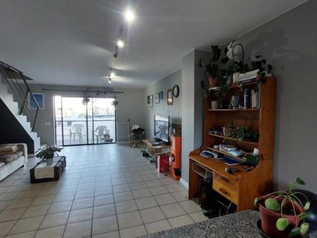 Apartment for sale in Cape Town, Western Cape