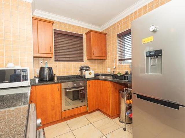 Apartment for sale in Cape Town, Western Cape