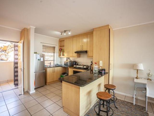 Apartment for rent in Cape Town, City of Cape Town
