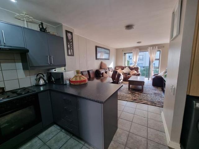 Apartment for sale in Cape Town, Western Cape