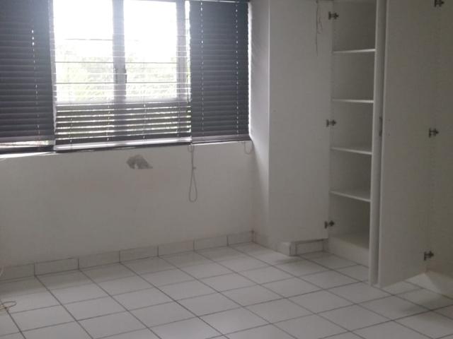 Apartment for sale in Seaview, Kwazulu-natal