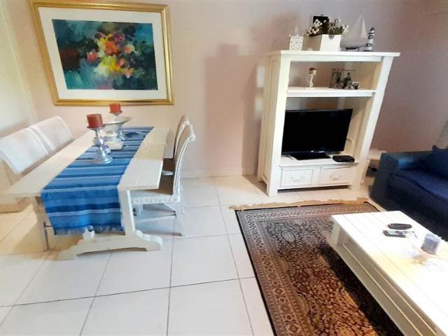 Apartment for sale in Umdloti, Kwazulu-natal