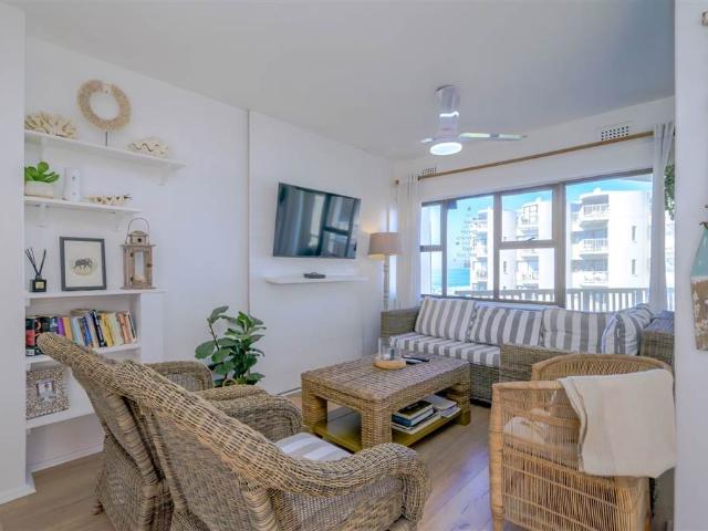 Apartment for sale in Umdloti, Kwazulu-natal
