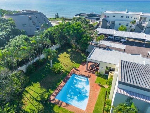 Apartment for sale in Umdloti, Kwazulu-natal