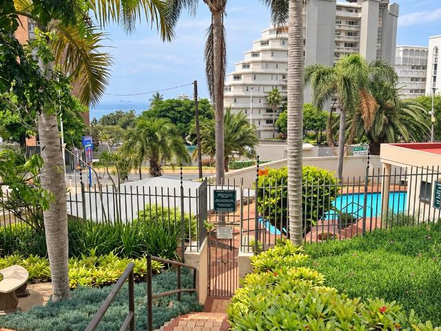 Apartment for sale in Umhlanga Rocks, eThekwini Metropolitan Municipality