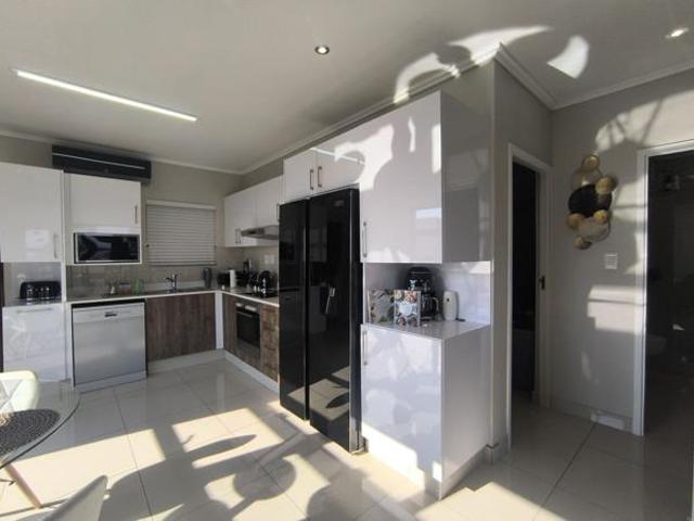 Apartment for rent in Seaview, Kwazulu-natal