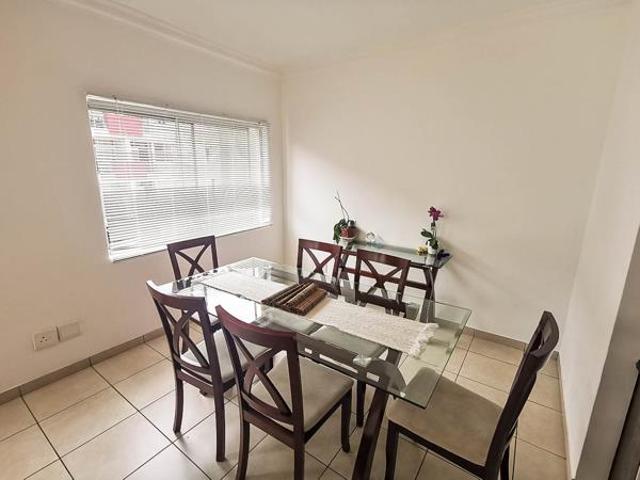 Apartment for rent in Seaview, Kwazulu-natal