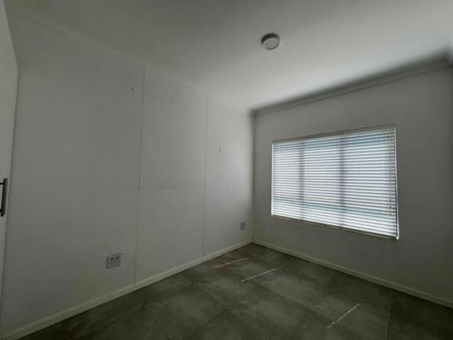 Apartment for rent in Seaview, Kwazulu-natal