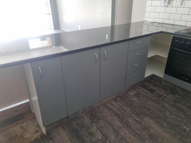 Apartment for sale in Seaview, Kwazulu-natal