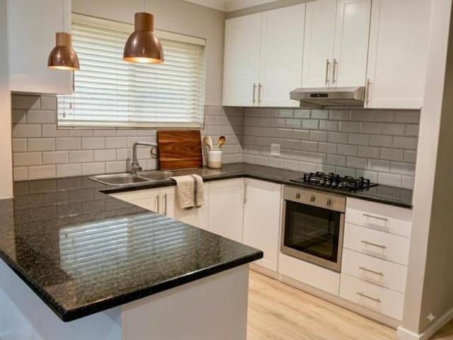 Apartment for rent in Seaview, Kwazulu-natal