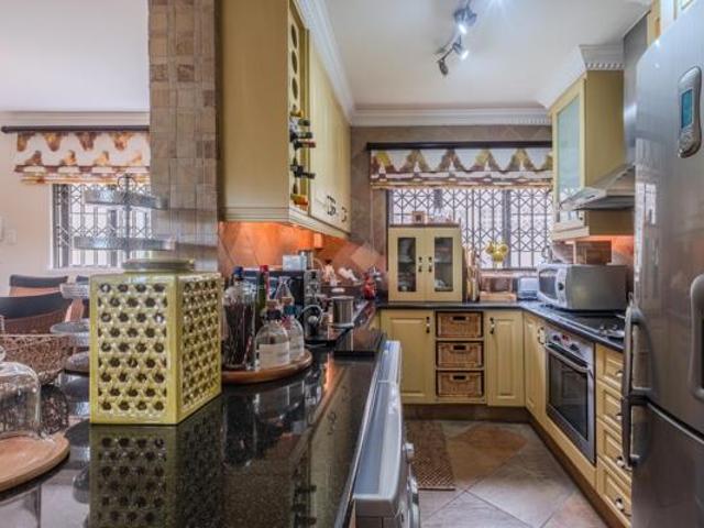 Apartment for sale in Seaview, Kwazulu-natal