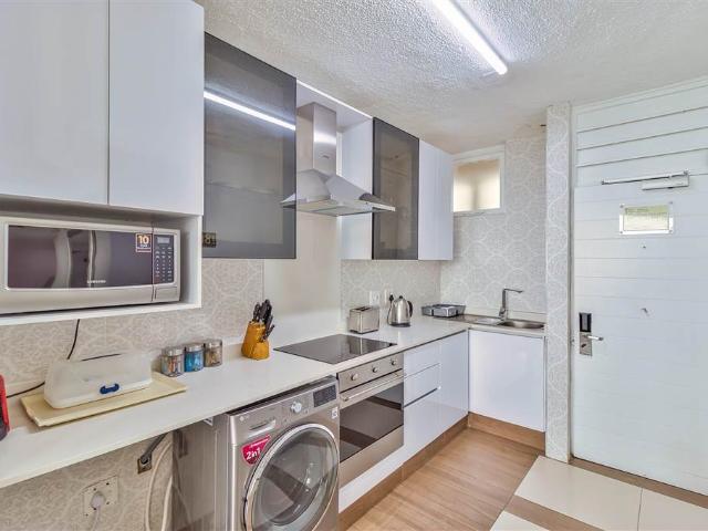 Apartment for sale in Seaview, Kwazulu-natal