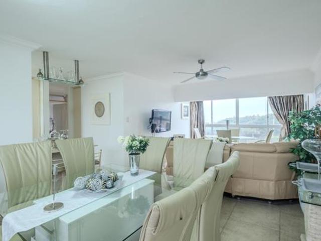 Apartment for sale in Seaview, Kwazulu-natal