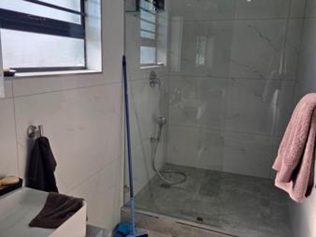 Apartment for rent in Seaview, Kwazulu-natal