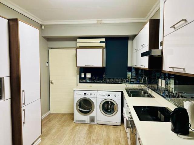 Apartment for rent in Seaview, Kwazulu-natal