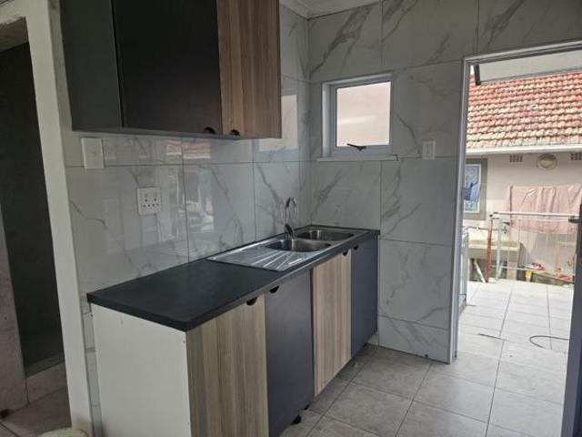 Apartment for rent in Seaview, Kwazulu-natal