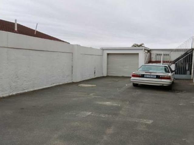 Apartment for rent in Seaview, Kwazulu-natal